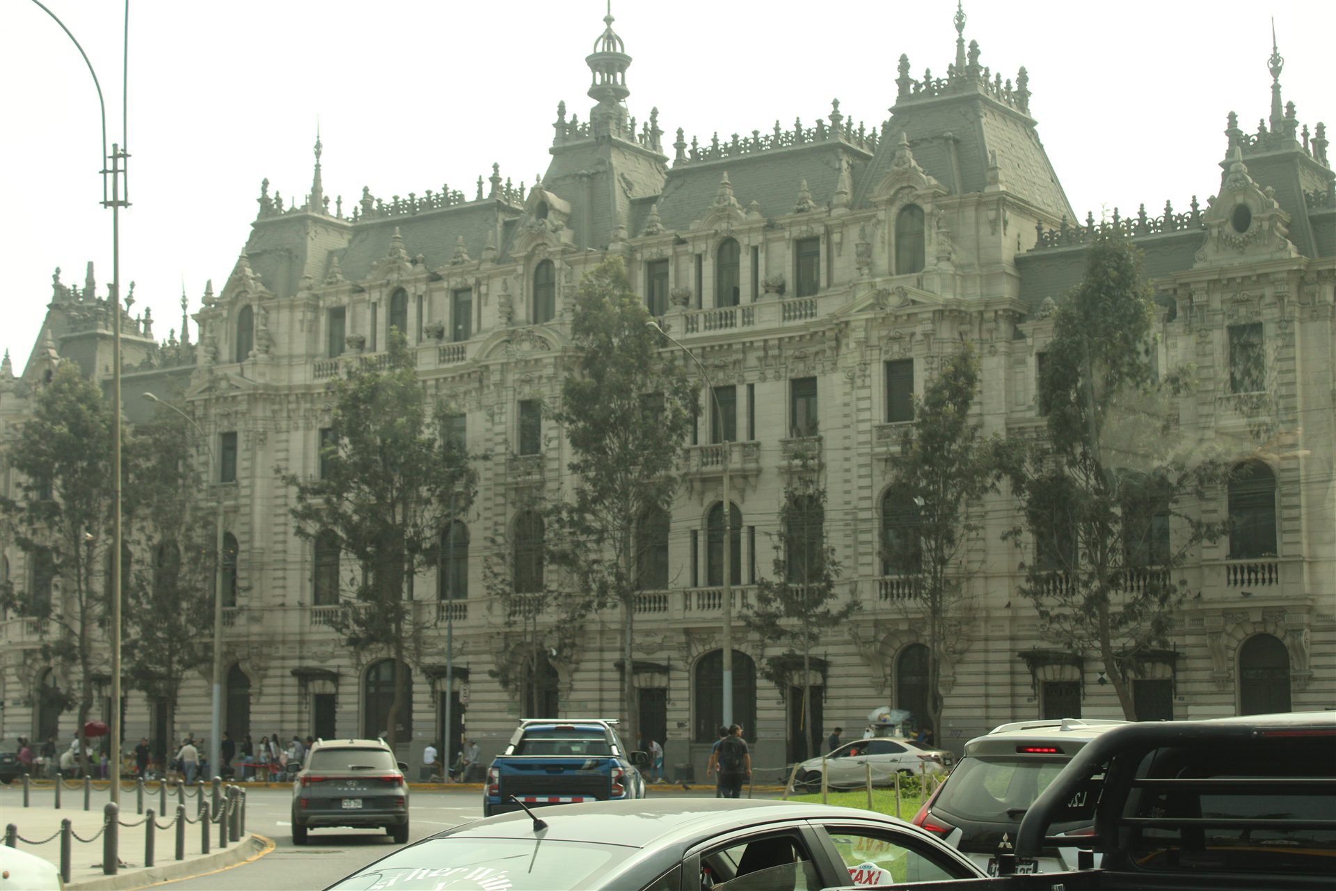Historic civic architecture in Lima
